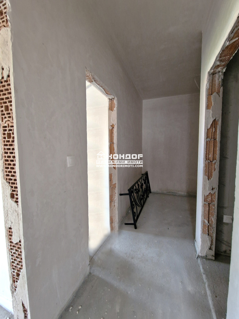 Продава  2-стаен град Пловдив , Кършияка , 98 кв.м | 42135864 - изображение [2]
