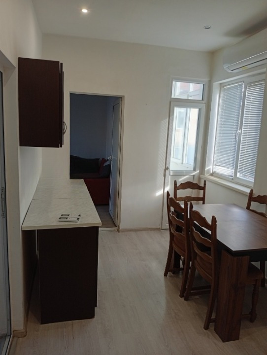 Продава 3-СТАЕН, гр. София, Център, снимка 3 - Апартаменти - 52988168