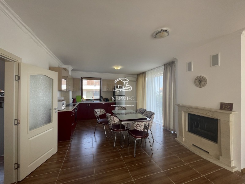 Продава  Къща област Бургас , с. Лозенец , 241 кв.м | 70974413 - изображение [4]