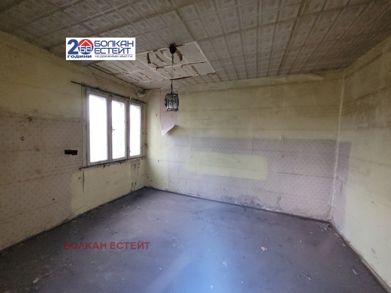 Продава КЪЩА, гр. Полски Тръмбеш, област Велико Търново, снимка 4 - Къщи - 52668397