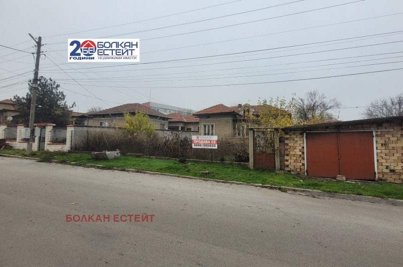 Продава КЪЩА, гр. Полски Тръмбеш, област Велико Търново, снимка 11 - Къщи - 52668397