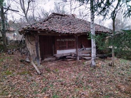 Продава КЪЩА, с. Поцърненци, област Перник, снимка 8 - Къщи - 54990615