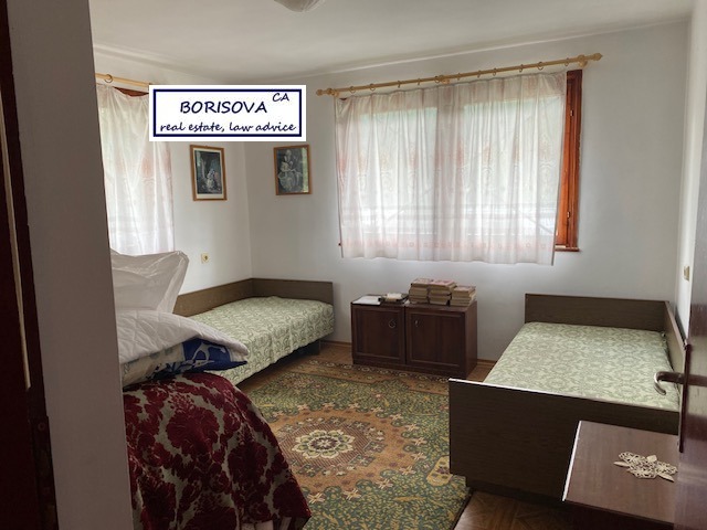 Продава КЪЩА, гр. Правец, област София област, снимка 14 - Къщи - 55278562