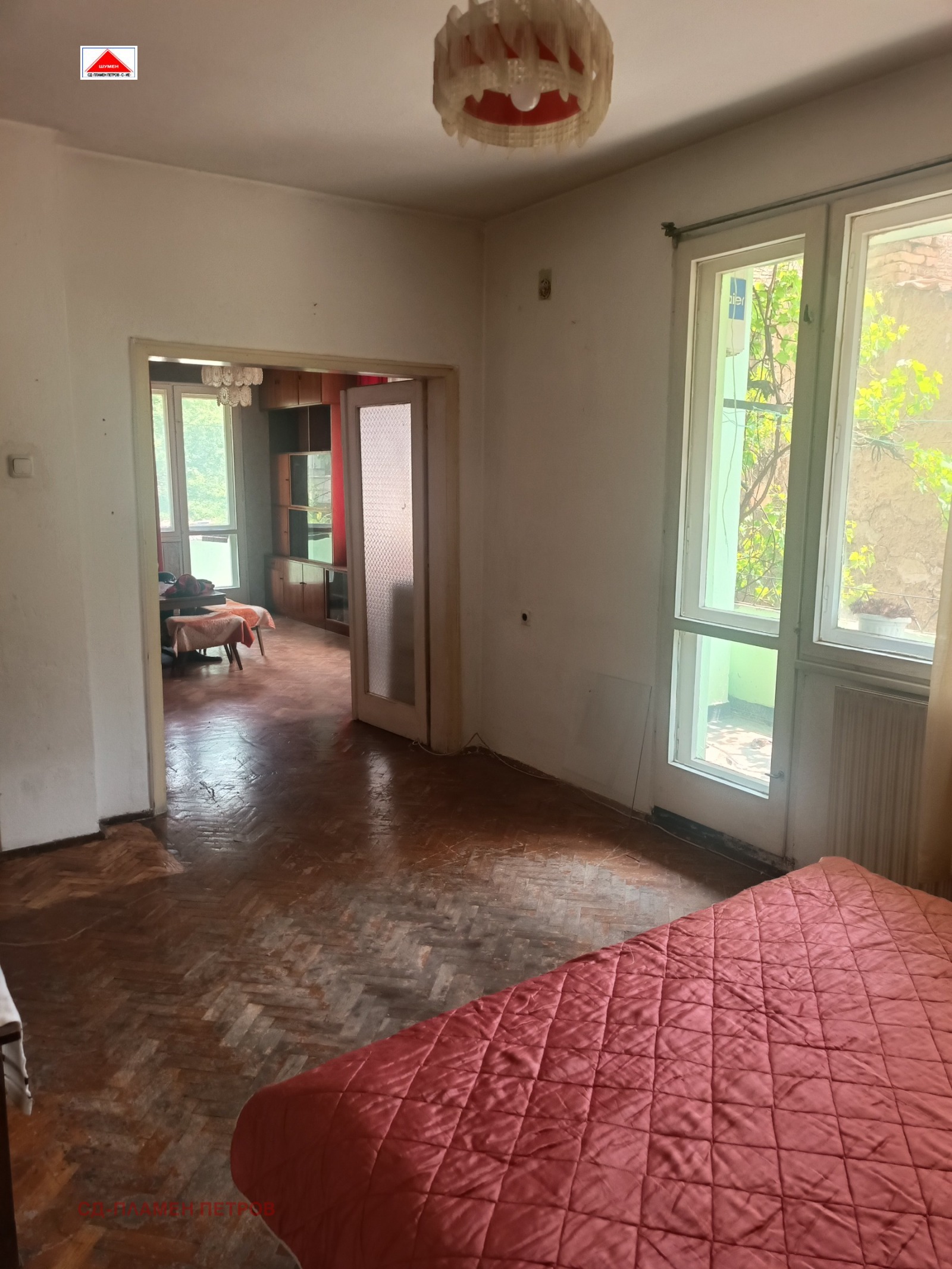 Продава 4-СТАЕН, гр. Шумен, Куршун чешма, снимка 2 - Апартаменти - 54833990