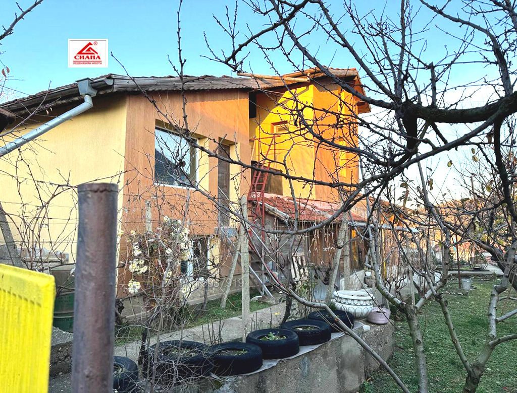 Продава КЪЩА, гр. Русе, Долапите, снимка 3 - Къщи - 54260610