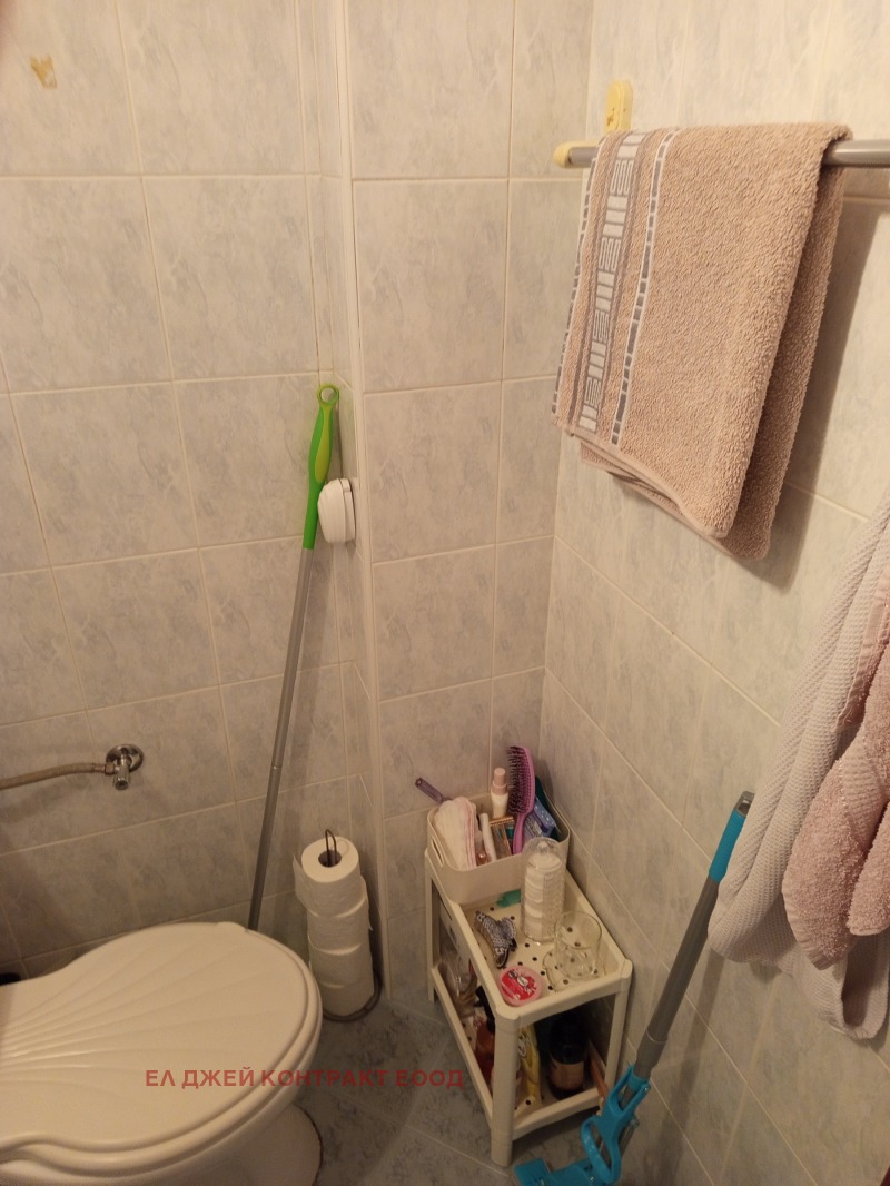 Zu verkaufen  Studio Sofia , Iztok , 42 qm | 49545400 - Bild [9]