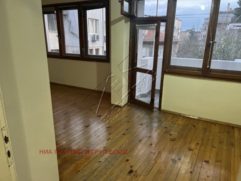 Продава 3-СТАЕН, гр. Бургас, Възраждане