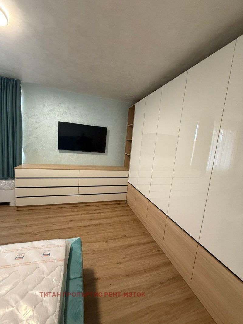 Продава КЪЩА, гр. Бургас, с. Маринка, снимка 4 - Къщи - 52619900