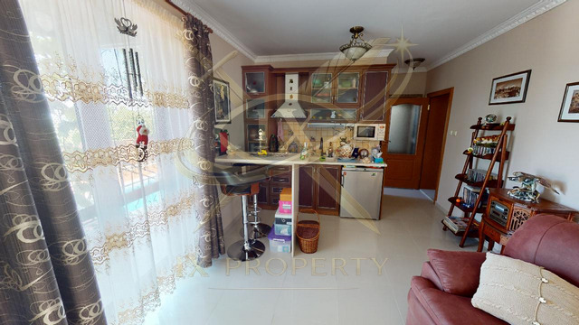 Продава КЪЩА, с. Кошарица, област Бургас