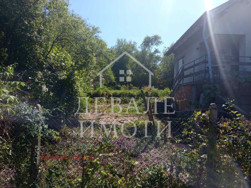 Till salu  Villa Ruse , v.z. Kaseva Tjesjma , 25 kvm | 20787847 - bild [3]