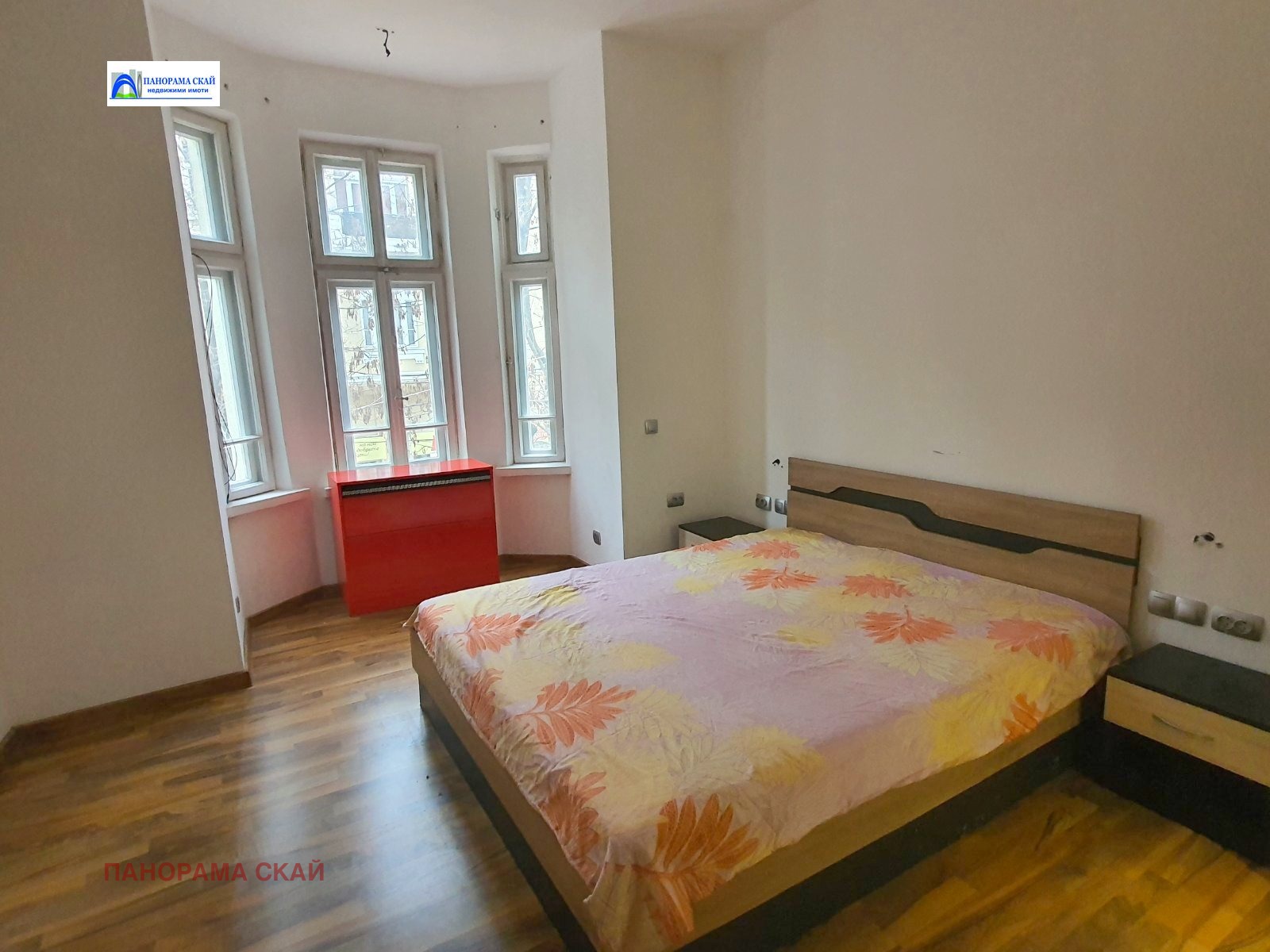 Продава 3-СТАЕН, гр. Плевен, Идеален център, снимка 2 - Апартаменти - 48537428