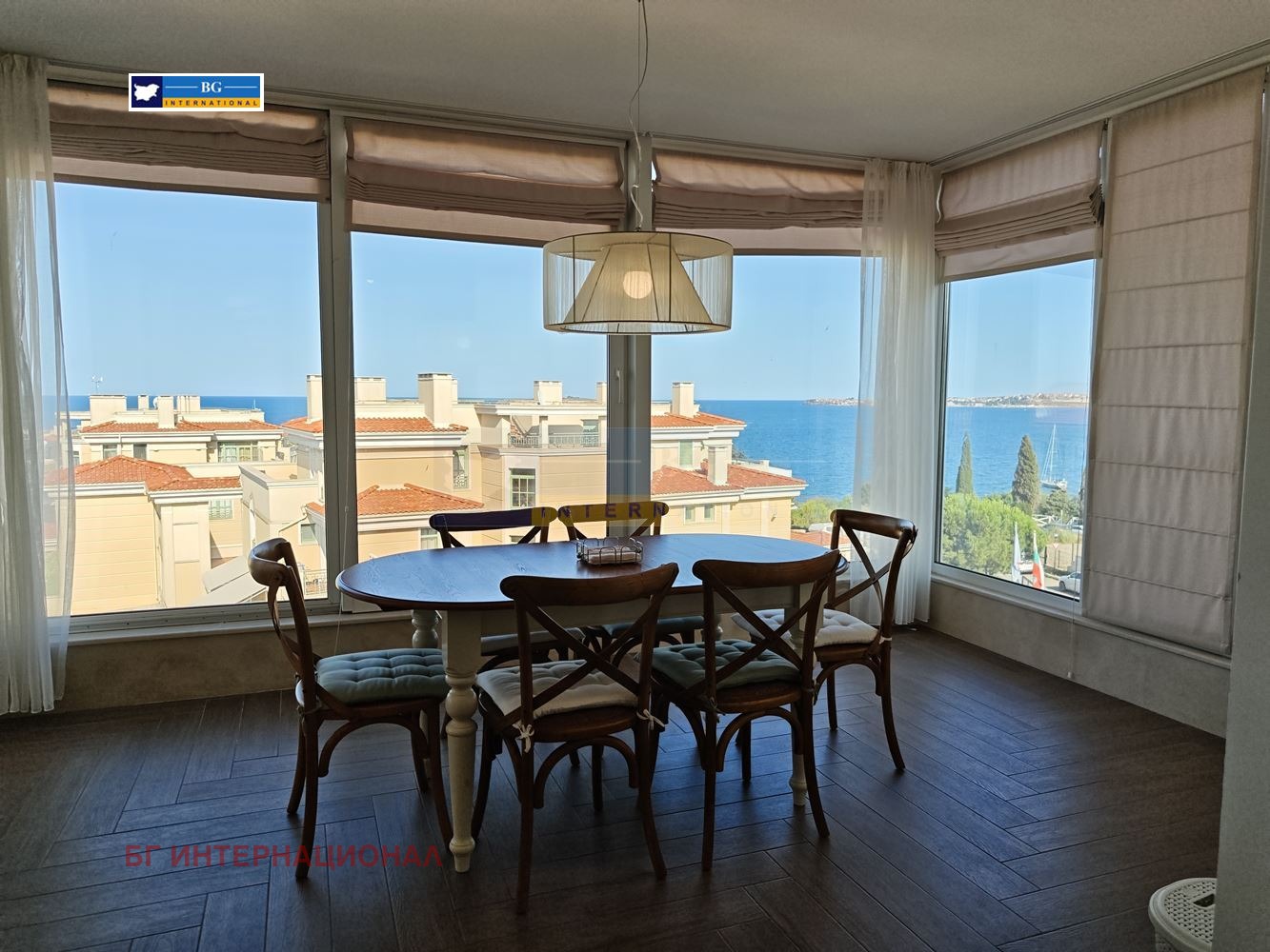 Продава МНОГОСТАЕН, гр. Черноморец, област Бургас