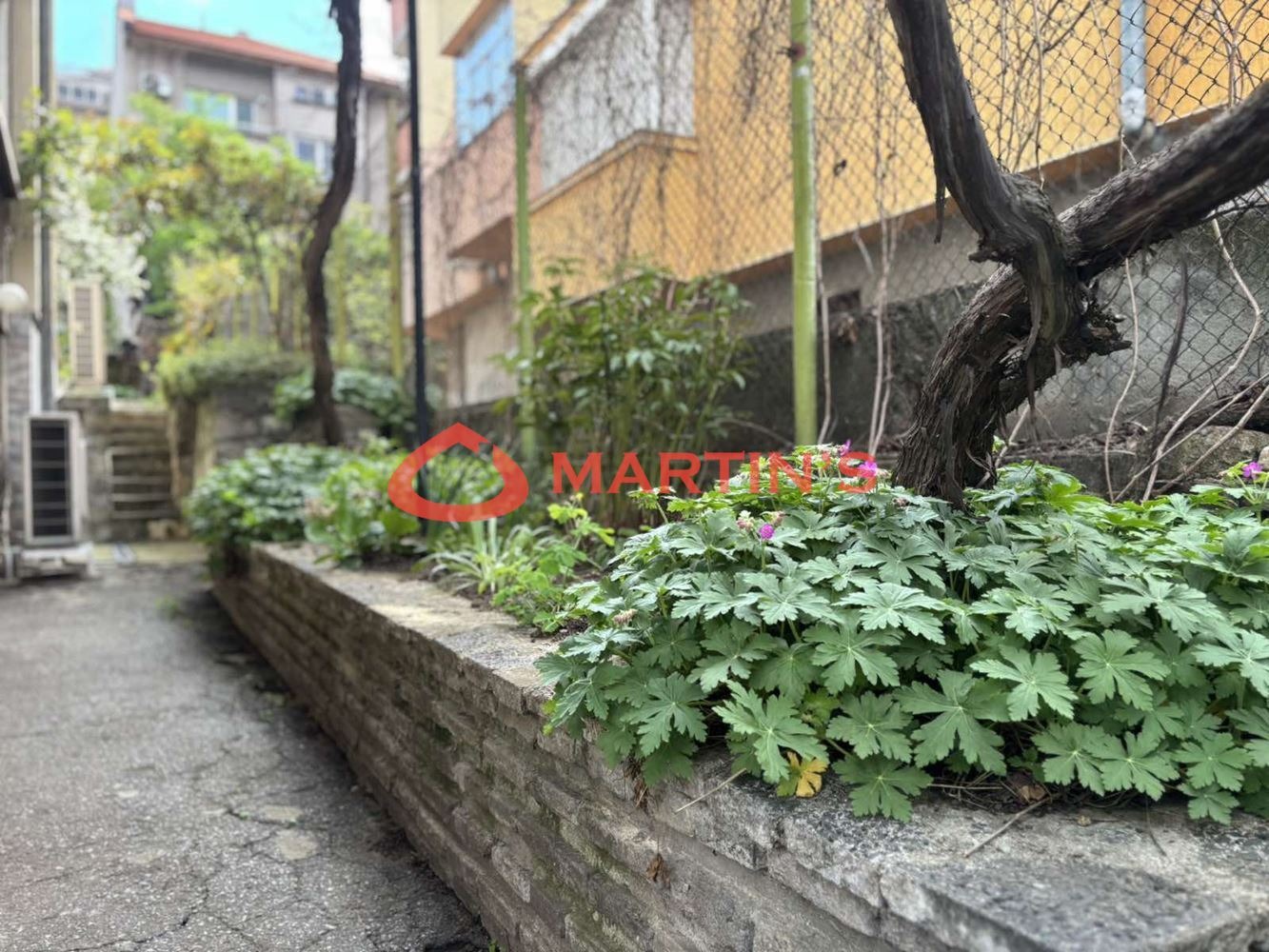 Продава КЪЩА, гр. София, Редута, снимка 17 - Къщи - 54426637