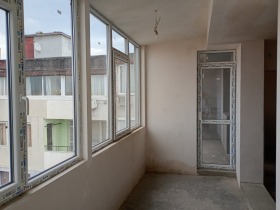 1 hálószoba Konfuto, Varna 12