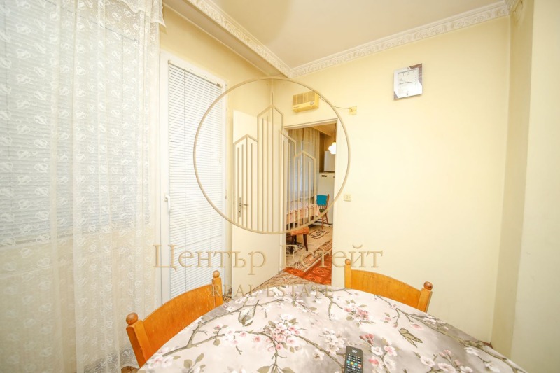 Продава 3-СТАЕН, гр. Плевен, Широк център, снимка 4 - Апартаменти - 53465158