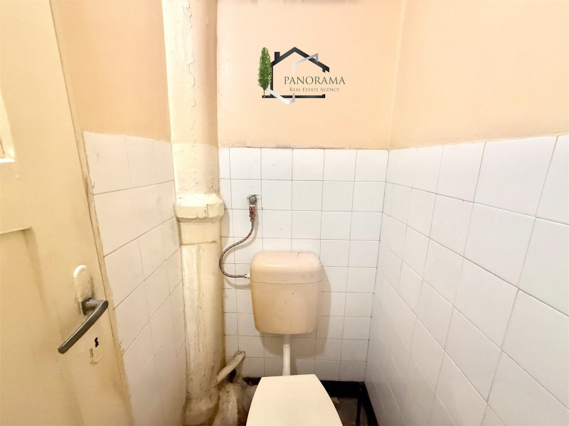 Продава МНОГОСТАЕН, гр. Шумен, Пожарната, снимка 9 - Апартаменти - 52559594