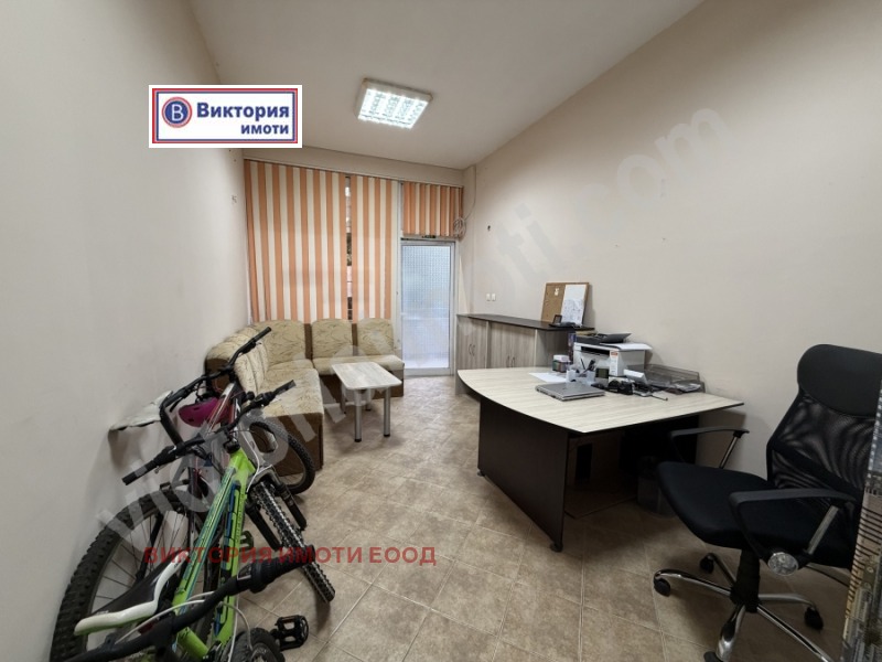 Продава ОФИС, град Велико Търново, Колю Фичето • 42000 € / 82144.86 лв. • 66179806 1