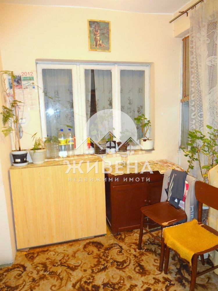Продава КЪЩА, гр. Девня, област Варна, снимка 6 - Къщи - 50623323