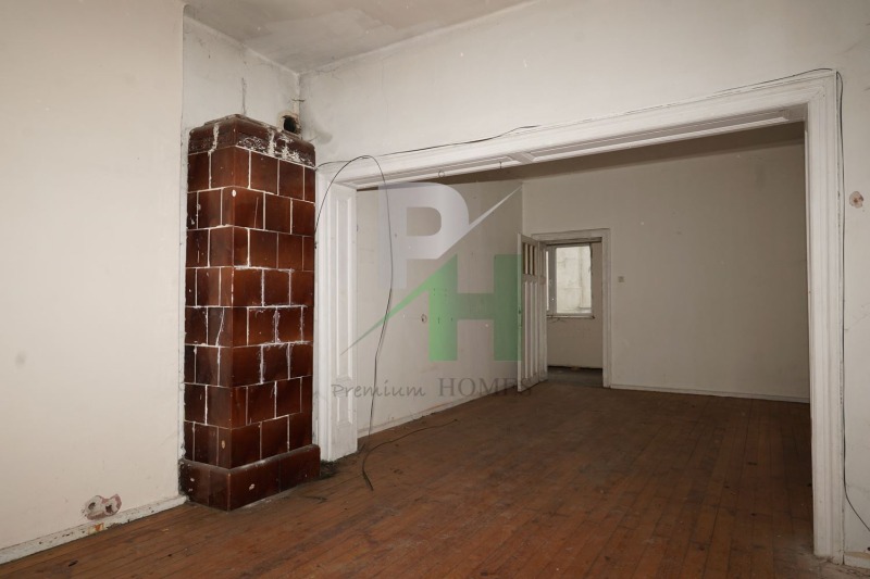 Продава  Къща град София , Оборище , 450 кв.м | 93787476 - изображение [2]
