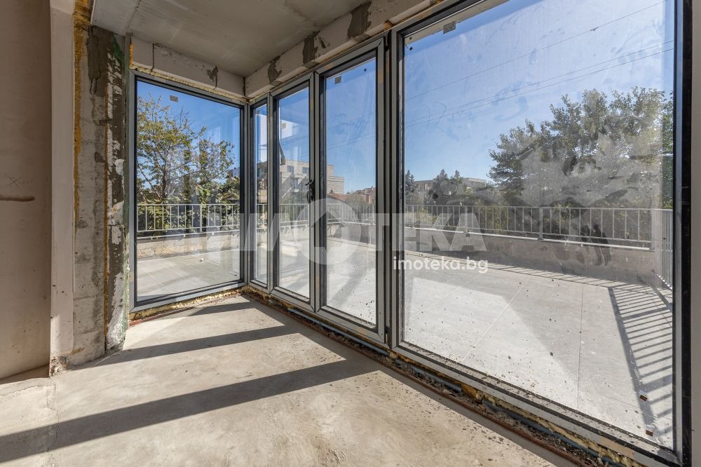 Продава 2-СТАЕН, гр. Варна, Бриз, снимка 3 - Апартаменти - 54629870