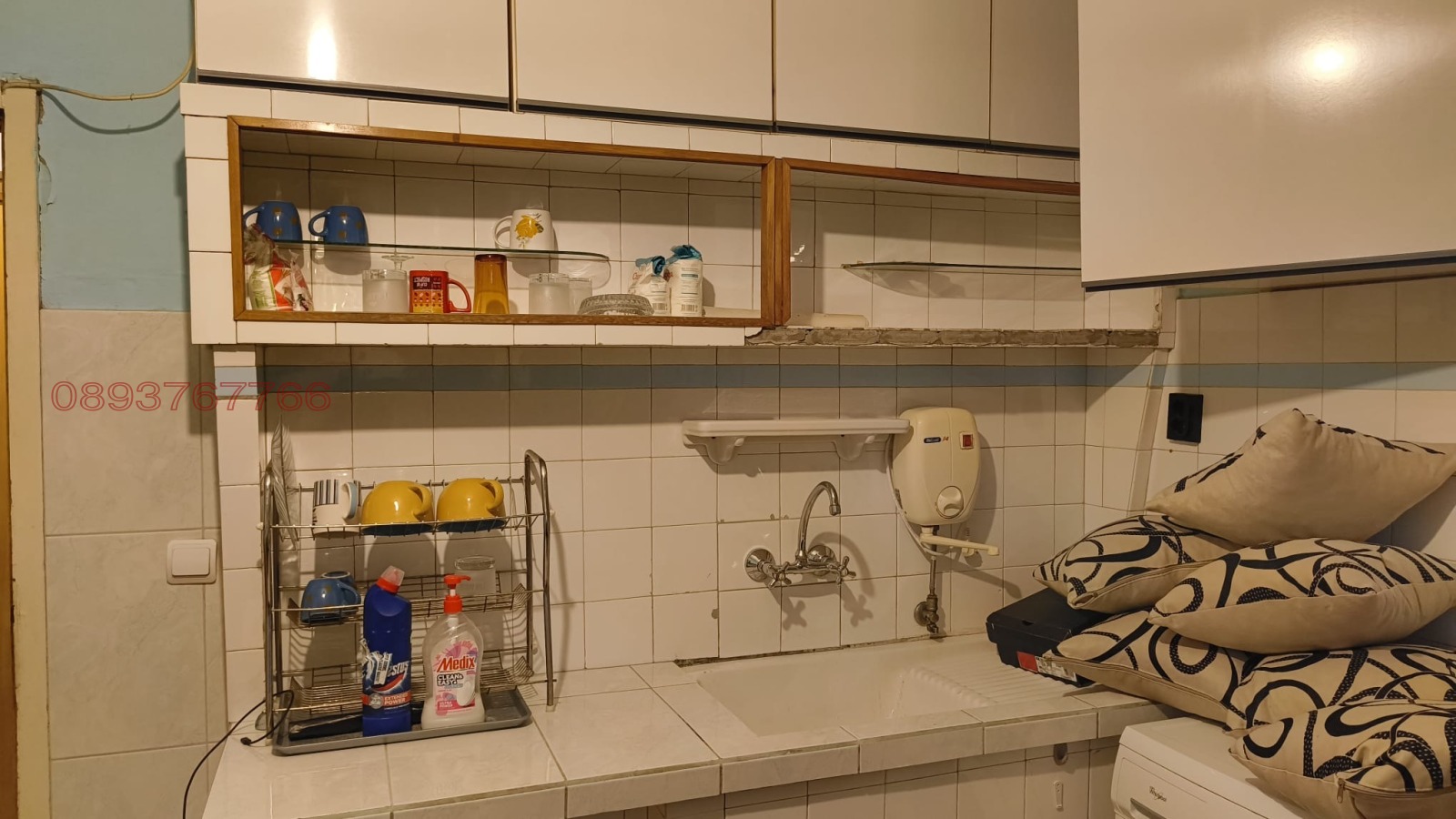Продава 2-СТАЕН, гр. Велико Търново, Колю Фичето, снимка 7 - Апартаменти - 55994318
