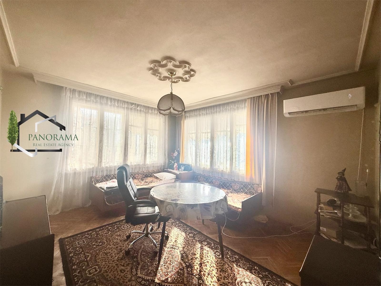 Продава МНОГОСТАЕН, гр. Шумен, Пожарната, снимка 2 - Апартаменти - 52559594