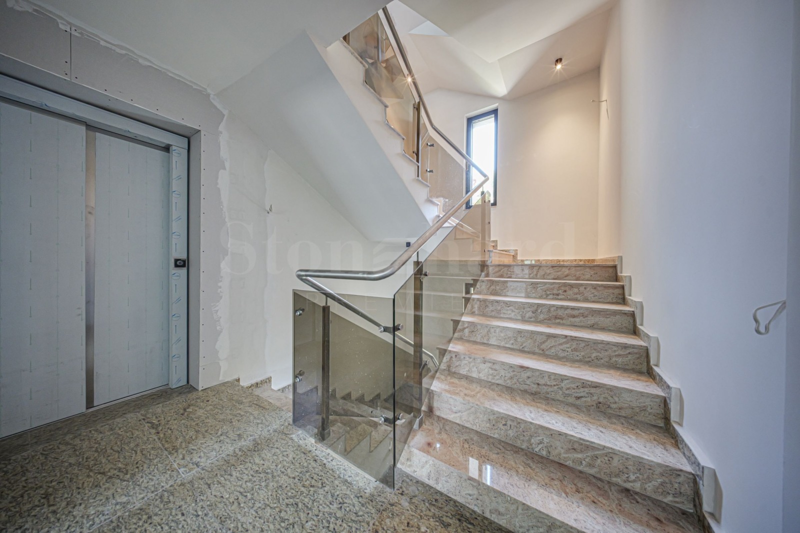 ������� 2-����� | Imot.bg � ����������� 14