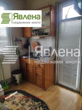 Andar da casa Suhodol, Sofia 12