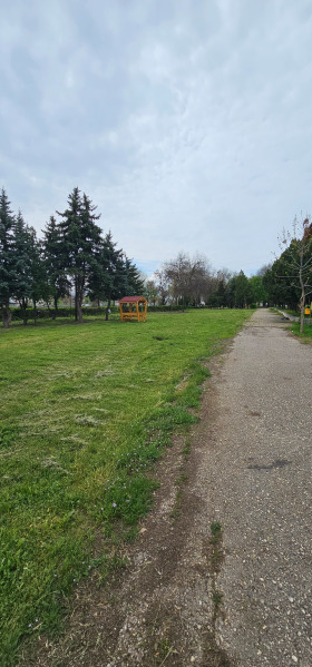 Trama Novi Iskar, Sofia 4