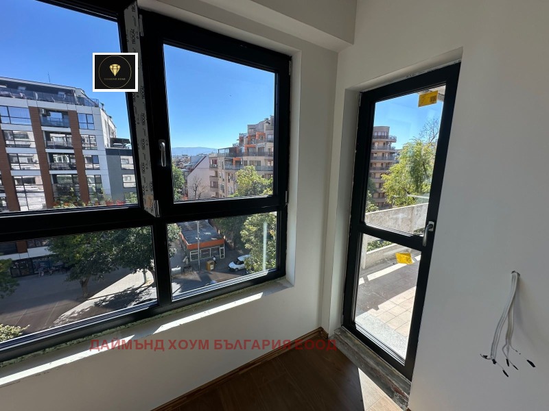 Продава 2-СТАЕН, гр. Пловдив, Кършияка, снимка 2 - Апартаменти - 53008677