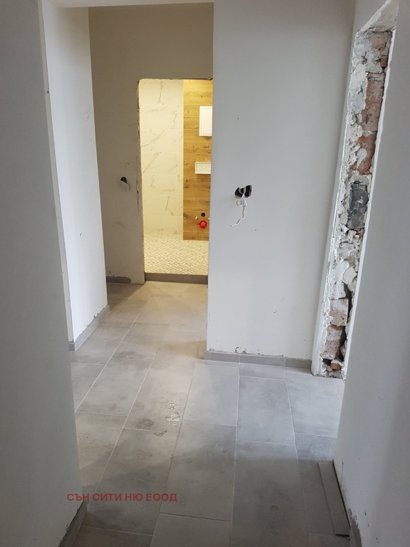 Na prodej  3 ložnice Sofia , Belite brezi , 143 m2 | 78442610 - obraz [2]