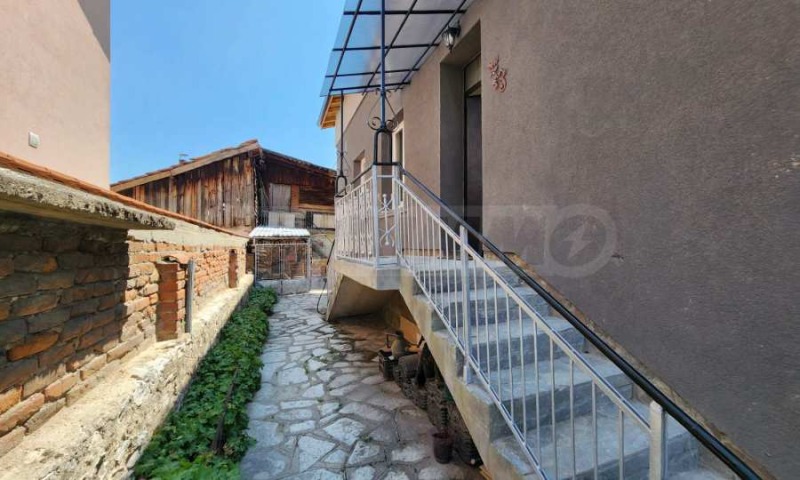 Продава КЪЩА, гр. Разлог, област Благоевград, снимка 16 - Къщи - 52539339