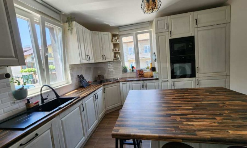 Продава КЪЩА, гр. Разлог, област Благоевград, снимка 4 - Къщи - 52539339