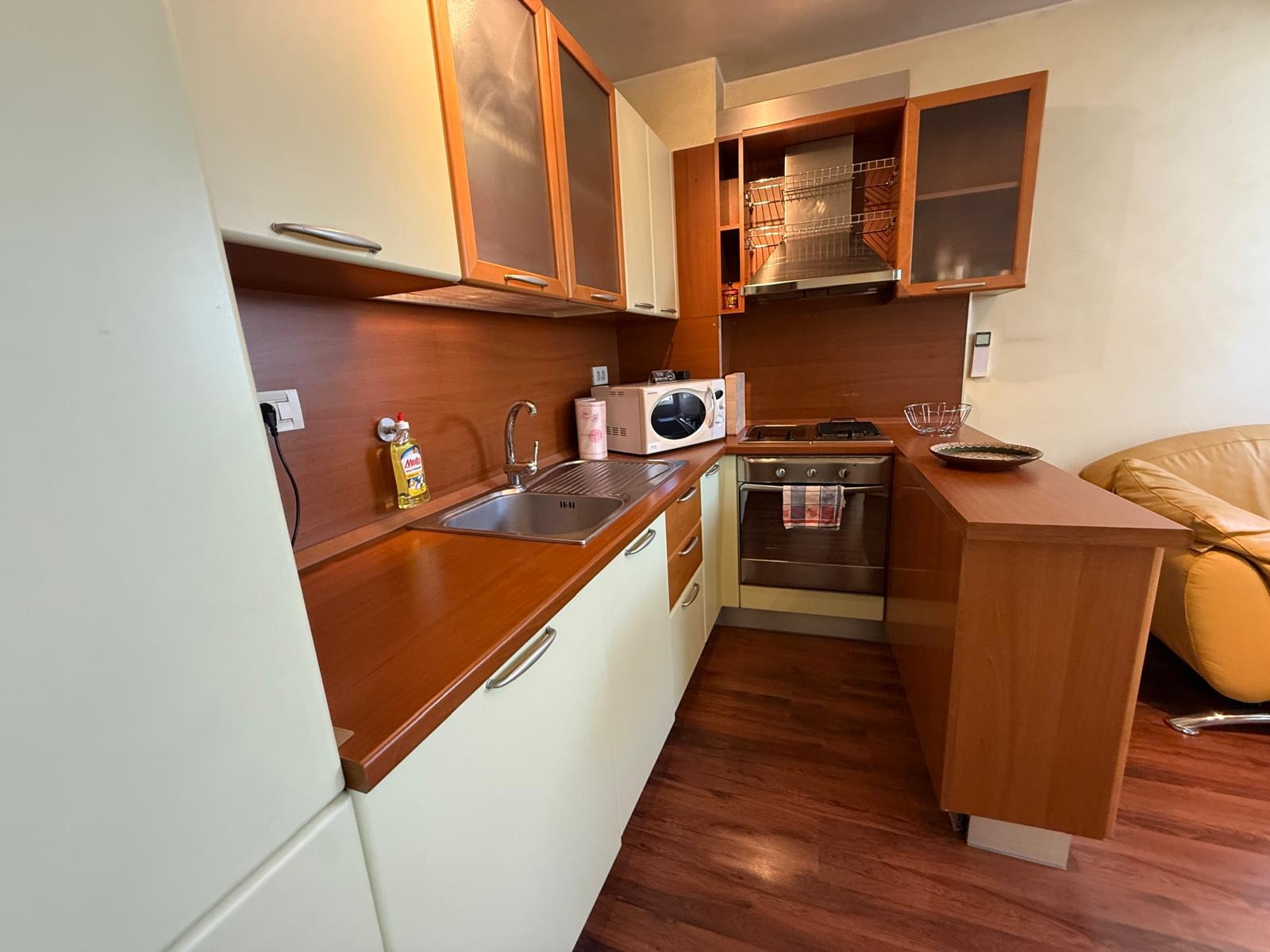 Продава 2-СТАЕН, гр. Пловдив, Кършияка, снимка 2 - Апартаменти - 54738601