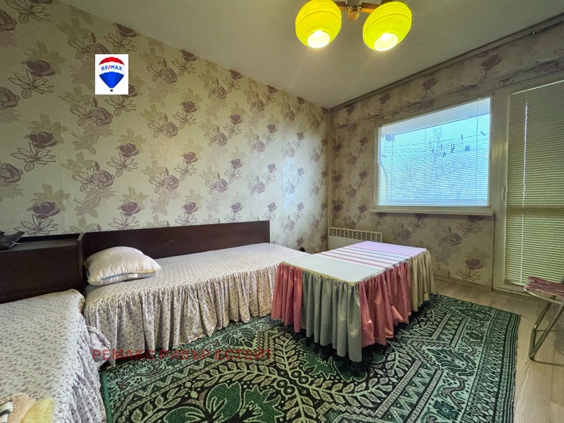 Продава 3-СТАЕН в град Русе, Чародейка - Юг - 99 кв.м / 92 900 € » 181 696.61 лв., РЕМАКС РИВЪР ЕСТЕЙТ