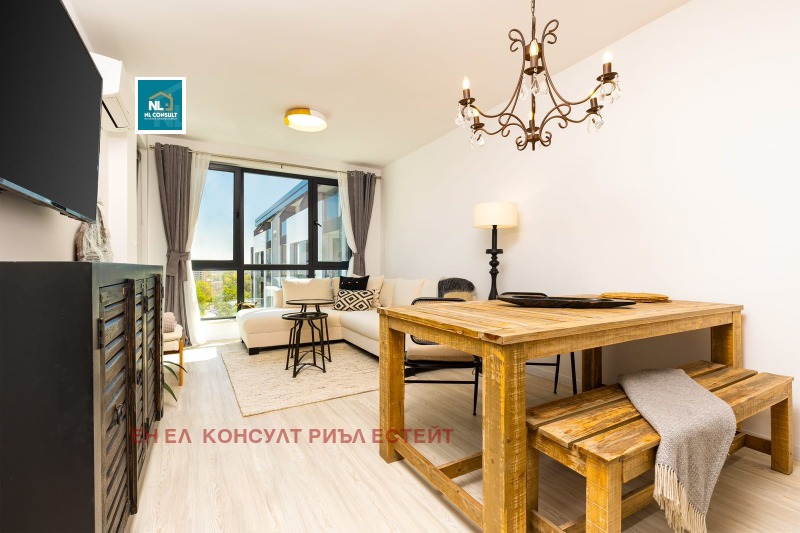 Продава  2-стаен град Пловдив , Център , 70 кв.м | 64125643 - изображение [2]