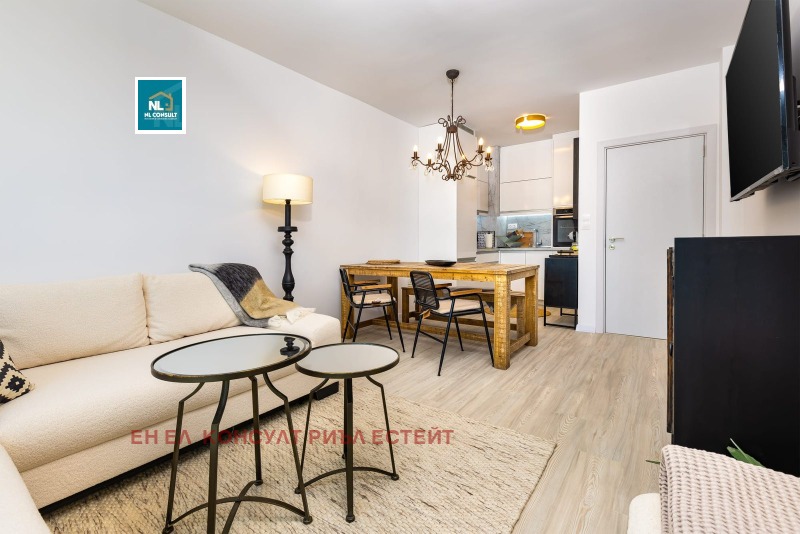 Продава  2-стаен град Пловдив , Център , 70 кв.м | 64125643