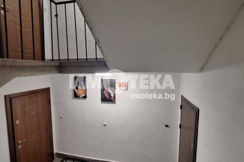 Продава 3-СТАЕН, гр. Варна, Зимно кино Тракия, снимка 14 - Aпартаменти - 49050920