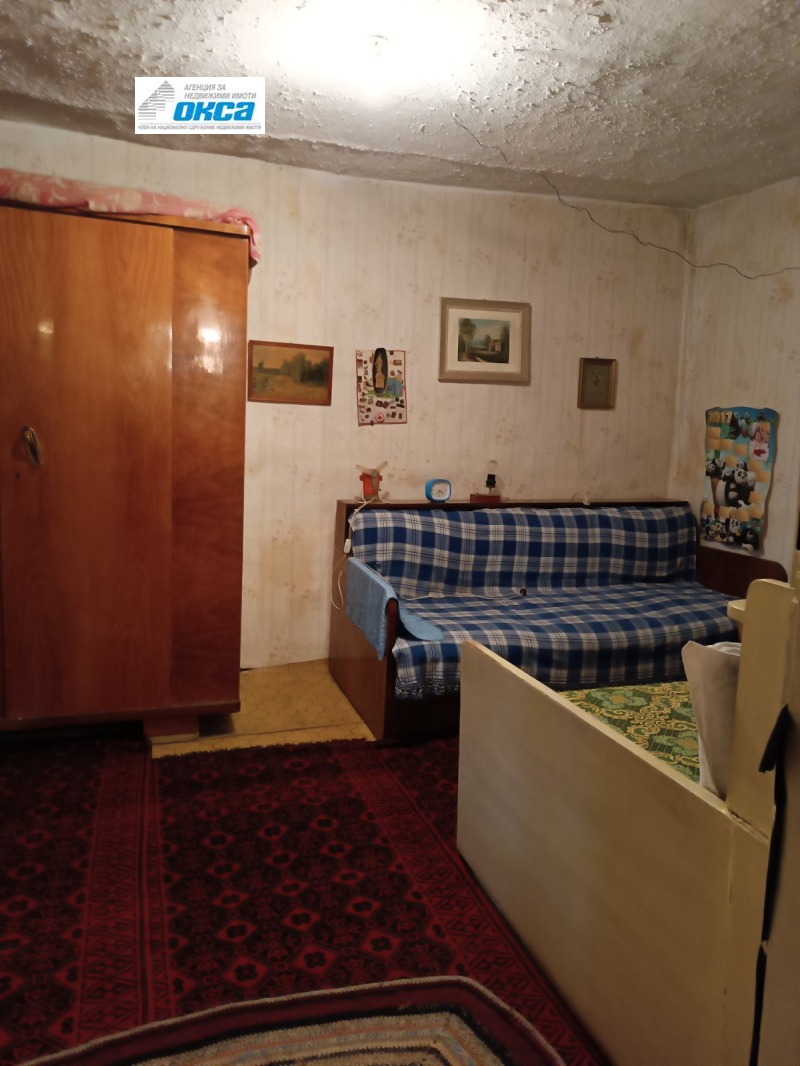 Продава КЪЩА, с. Горна Митрополия, област Плевен, снимка 3 - Къщи - 45819706