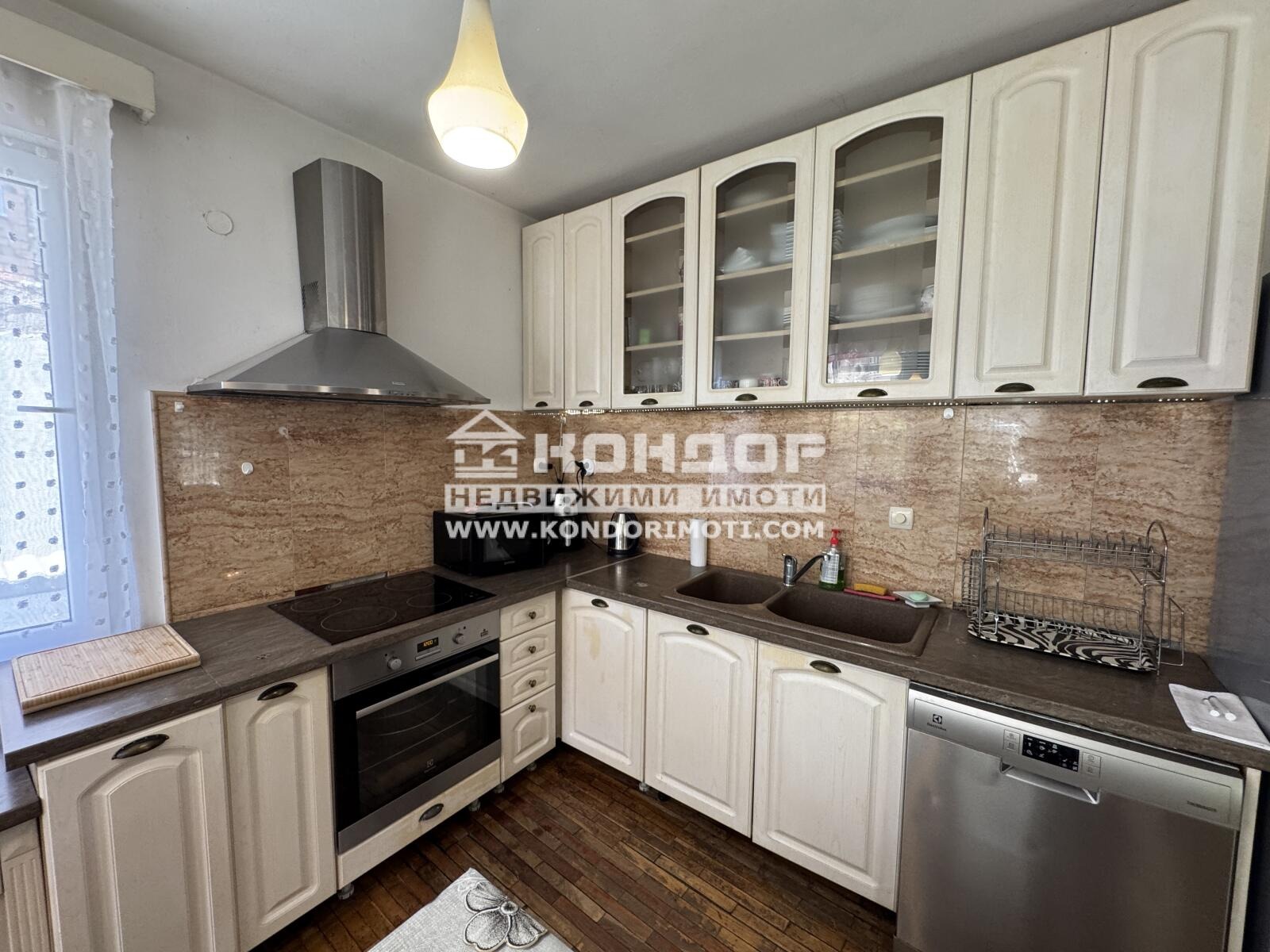 Продава КЪЩА, с. Марково, област Пловдив, снимка 13 - Къщи - 55406270
