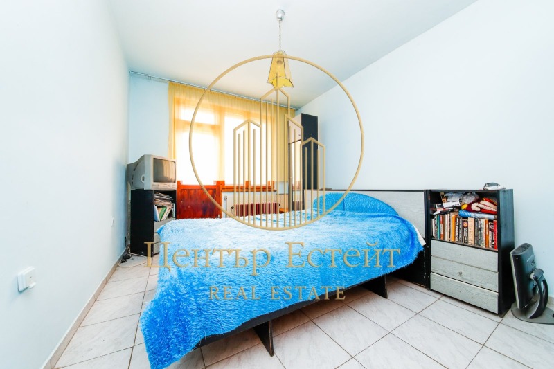 Продава  3-стаен, град Плевен, Сторгозия •  110 000 € • ID 40335734 — holmes.bg - [1] 