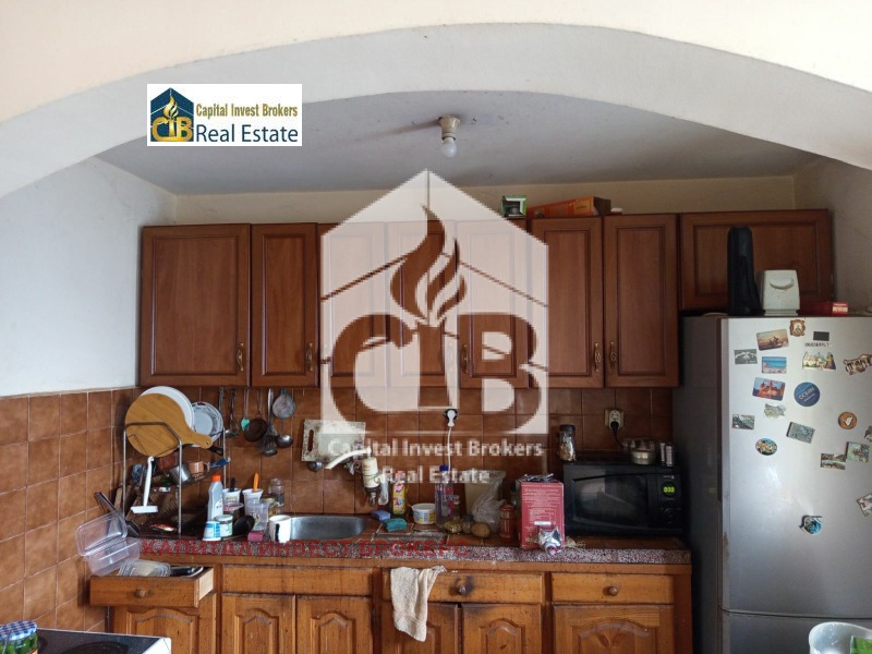 Продава 4-СТАЕН, гр. Варна, Централна поща