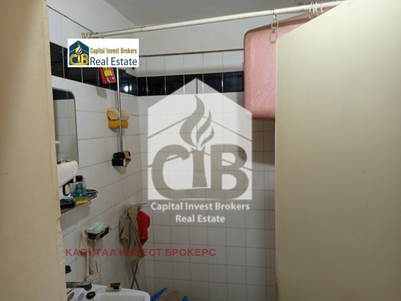 Продава 4-СТАЕН, гр. Варна, Централна поща, снимка 6 - Апартаменти - 52987330