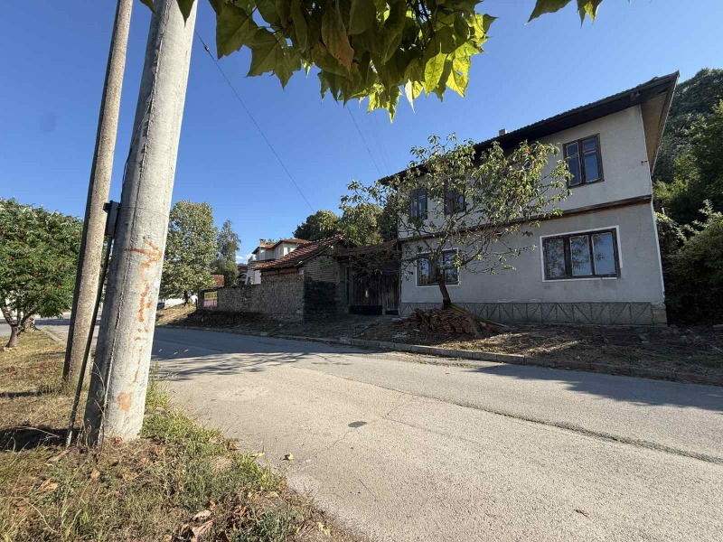 Na prodej  Dům oblast Loveč , Trojan , 160 m2 | 67094284 - obraz [3]