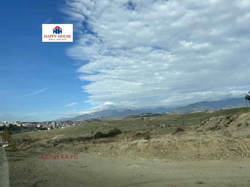 Продава ЗЕМЕДЕЛСКА ЗЕМЯ, гр. Сандански, област Благоевград