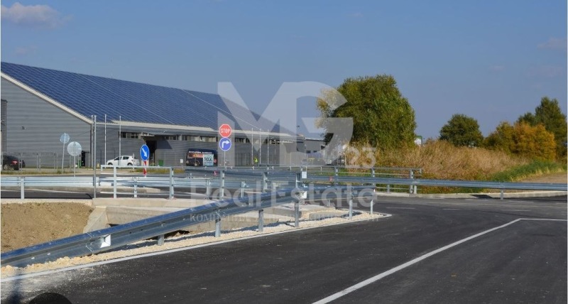 Продава ПАРЦЕЛ в град Пловдив, Индустриална зона - Юг - 8466 кв.м / 465 630 € » 910 693.12 лв., МГРУП23