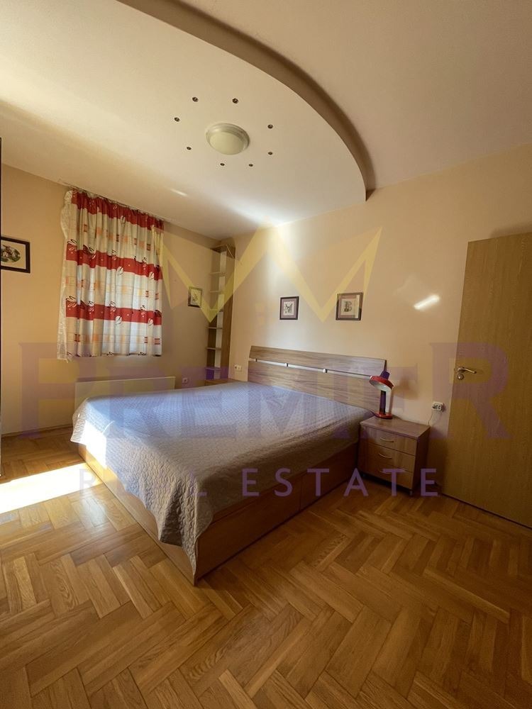 Продава  3-стаен град Варна , Бриз , 120 кв.м | 58304284 - изображение [8]