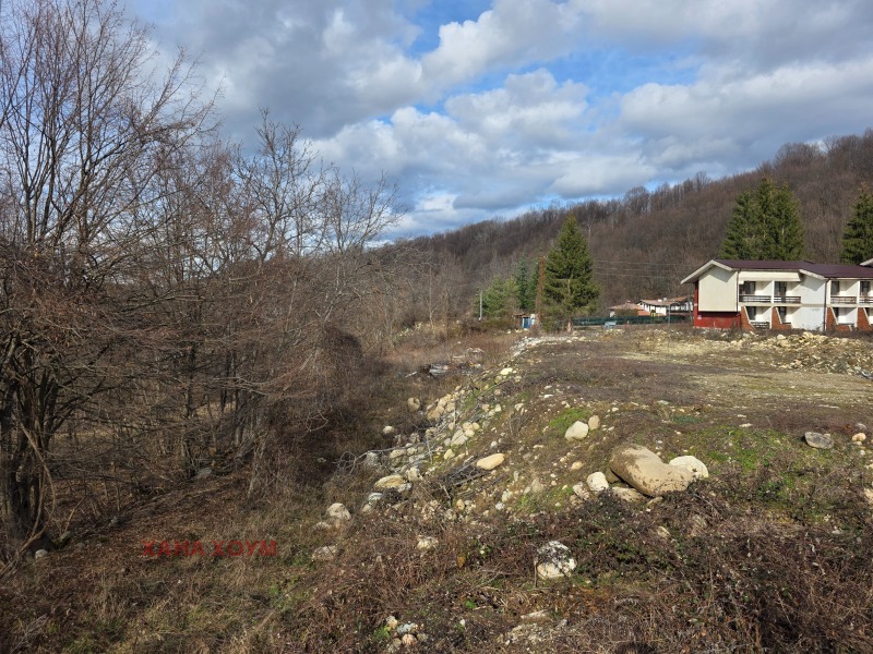 Продава ПАРЦЕЛ, гр. Априлци, област Ловеч, снимка 4 - Парцели - 53189392