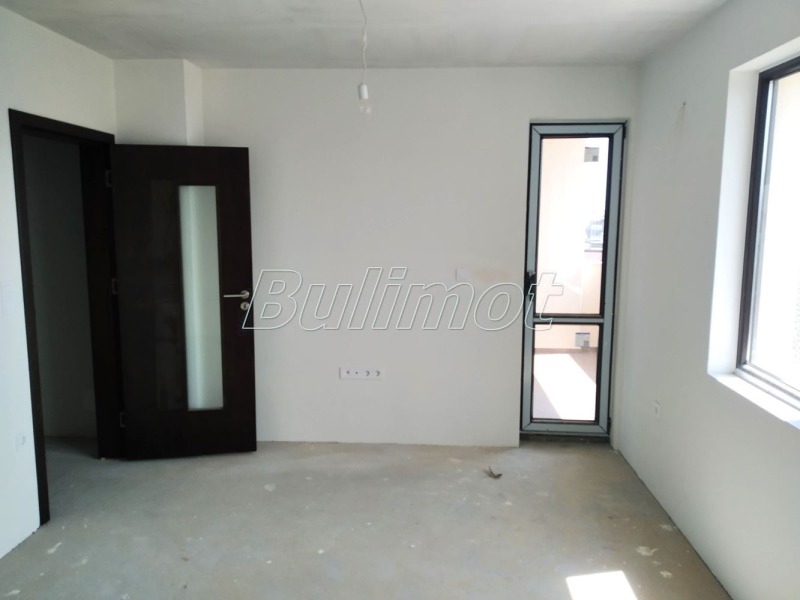 Продава  2-стаен, град Варна, Владислав Варненчик 1 • 89 990 EUR • ID 90936434 — holmes.bg - [1] 
