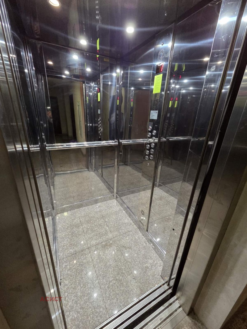 Till salu  1 sovrum Sofia , Centar , 57 kvm | 33248882 - bild [17]